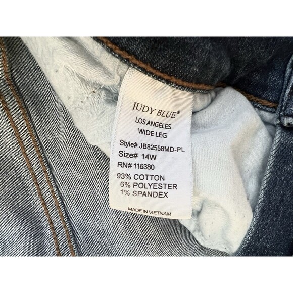 Judy Blue Any Time Any Place Wide Leg Jeans Light Wash Size 14 31 Stretch Boho - Picture 10 of 16